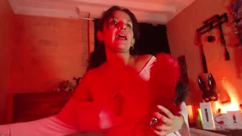 Snapshot of angelataysonvip chatting on February 1, 2026, 9:41 am angelataysonvip online show from February 1, 2026, 9:41 am