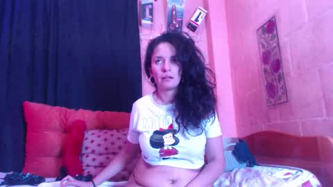 Snapshot of angelataysonvip chatting on March 7, 2026, 6:43 am angelataysonvip online show from March 7, 2026, 6:43 am