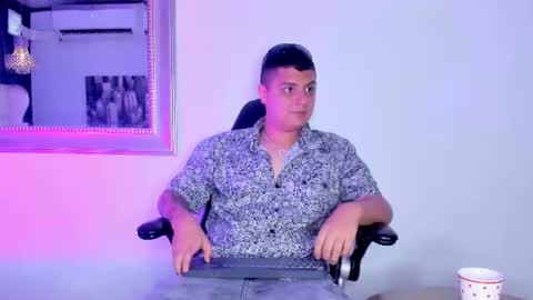 Snapshot of angelblue__ chatting on July 1, 2026, 9:03 pm angelblue online show from July 1, 2026, 9:03 pm