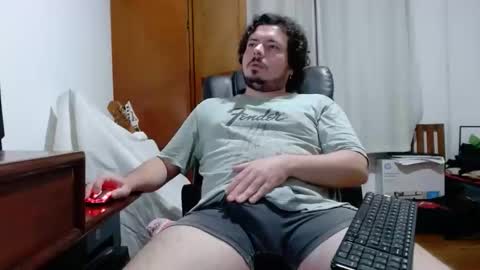 Snapshot of angelbuttslut chatting on February 15, 2026, 9:44 pm angelbuttslut online show from February 15, 2026, 9:44 pm