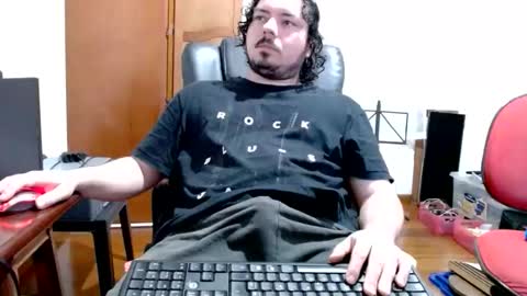 Snapshot of angelbuttslut chatting on June 7, 2026, 5:38 pm angelbuttslut online show from June 7, 2026, 5:38 pm