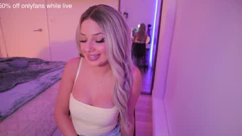 Snapshot of angelcookie chatting on January 14, 2026, 4:51 am angelcookie online show from January 14, 2026, 4:51 am