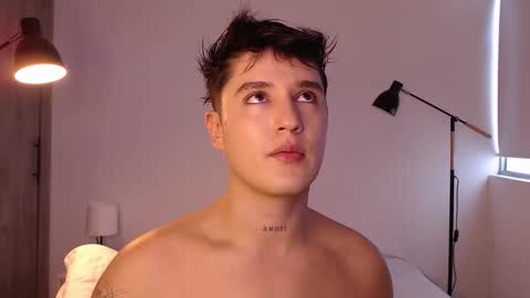 Snapshot of angelcossio chatting on November 2, 2025, 7:27 pm Angel online show from November 2, 2025, 7:27 pm