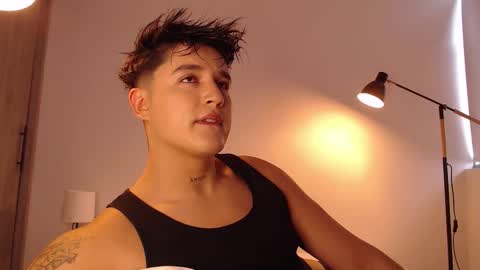 Snapshot of angelcossio chatting on December 2, 2025, 7:42 pm Angel online show from December 2, 2025, 7:42 pm