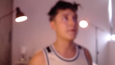 Snapshot of angelcossio chatting on December 16, 2025, 6:02 pm Angel online show from December 16, 2025, 6:02 pm