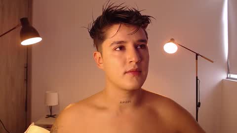 Snapshot of angelcossio chatting on December 17, 2025, 7:20 pm Angel online show from December 17, 2025, 7:20 pm