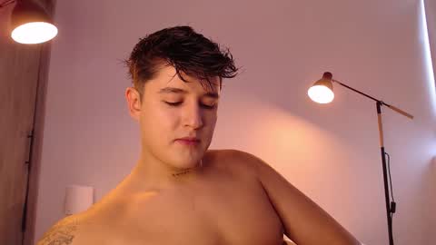 Snapshot of angelcossio chatting on December 19, 2025, 3:41 pm Angel online show from December 19, 2025, 3:41 pm