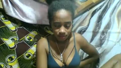 Snapshot of angelettee chatting on June 12, 2026, 6:51 pm Angelettee online show from June 12, 2026, 6:51 pm