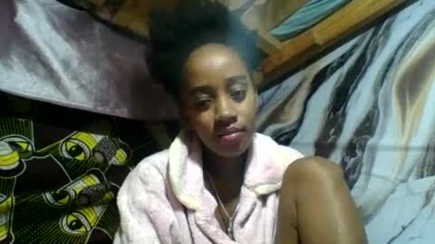 Snapshot of angelettee chatting on June 21, 2026, 3:58 pm Angelettee online show from June 21, 2026, 3:58 pm