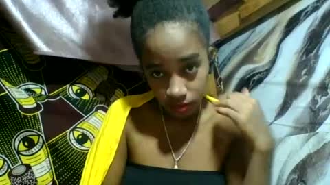 Snapshot of angelettee chatting on June 30, 2026, 7:20 am Angelettee online show from June 30, 2026, 7:20 am