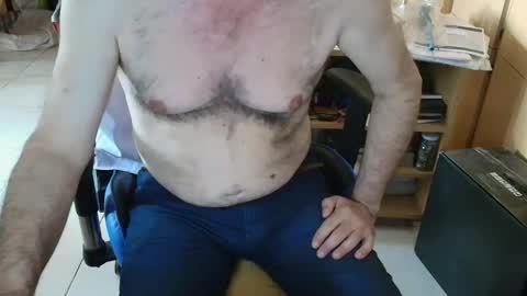 angelgarcia269 online show from November 4, 2025, 12:04 pm