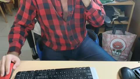 angelgarcia269 online show from May 16, 2026, 12:07 am
