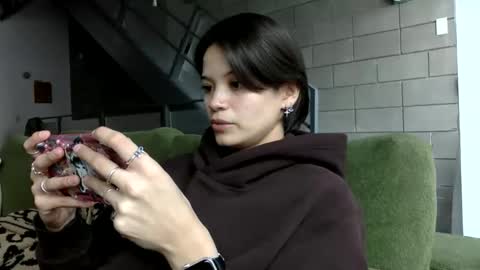 angelia01m online show from January 7, 2026, 8:00 pm