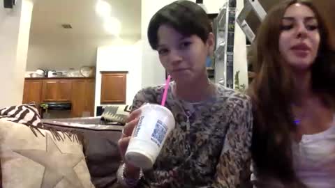 angelia01m online show from March 1, 2026, 1:51 am