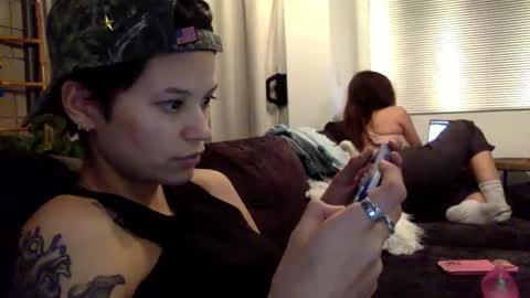 angelia01m online show from March 27, 2026, 4:07 am