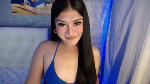 Snapshot of angelic_girlxx chatting on February 15, 2026, 12:18 am Angie online show from February 15, 2026, 12:18 am