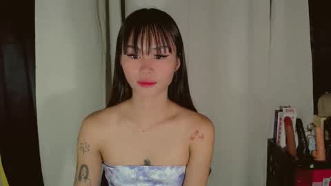 Snapshot of angelic_sex chatting on February 12, 2026, 5:46 am Angelica online show from February 12, 2026, 5:46 am