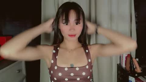 Snapshot of angelic_sex chatting on February 19, 2026, 6:31 am Angelica online show from February 19, 2026, 6:31 am