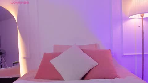 Angelica Cross online show from October 7, 2025, 12:13 pm