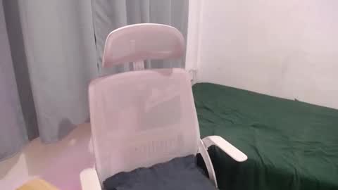 Snapshot of angelica_lush chatting on February 15, 2026, 1:24 am Angelica online show from February 15, 2026, 1:24 am