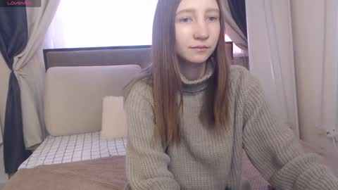 Snapshot of angelica_mrrr chatting on February 4, 2025, 7:18 am Angelica online show from February 4, 2025, 7:18 am