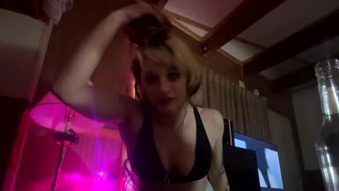 Snapshot of angelicahart chatting on October 5, 2025, 11:08 am Angelica hart online show from October 5, 2025, 11:08 am