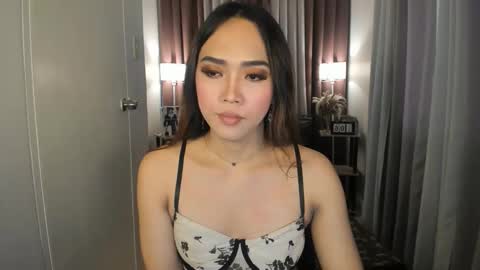 SweetAngelica online show from November 10, 2025, 10:42 pm