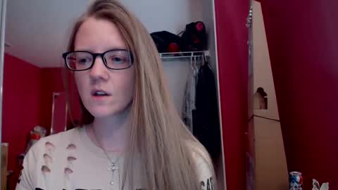 Snapshot of angelicangel3 chatting on February 12, 2025, 10:48 pm AngelicAngel online show from February 12, 2025, 10:48 pm