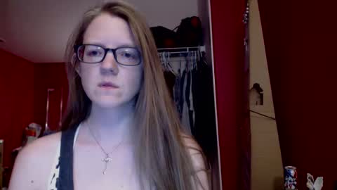 Snapshot of angelicangel3 chatting on March 1, 2025, 4:15 am AngelicAngel online show from March 1, 2025, 4:15 am