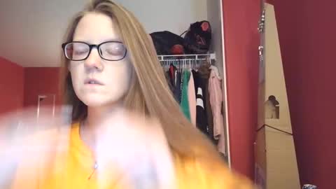 Snapshot of angelicangel3 chatting on November 18, 2025, 11:15 pm AngelicAngel online show from November 18, 2025, 11:15 pm