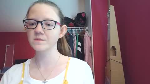 Snapshot of angelicangel3 chatting on December 17, 2025, 5:52 pm AngelicAngel online show from December 17, 2025, 5:52 pm