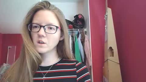 AngelicAngel online show from March 26, 2026, 5:40 pm