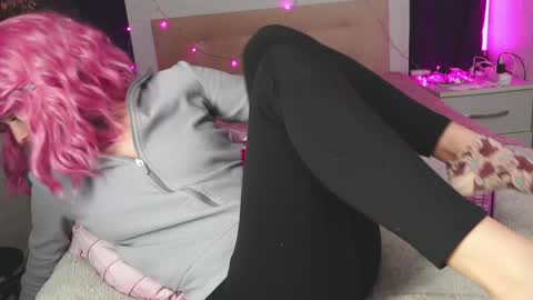 Angelika Rouge online show from February 7, 2025, 5:29 pm