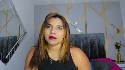   Angelina  online show from December 20, 2024, 3:25 am