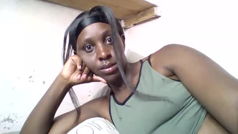 Snapshot of angelinalouise chatting on January 16, 2026, 11:36 am angelinalouise online show from January 16, 2026, 11:36 am