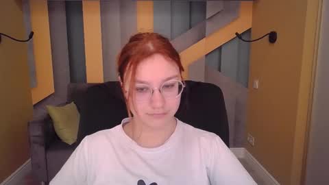 AngelinaLow online show from March 16, 2026, 12:31 pm