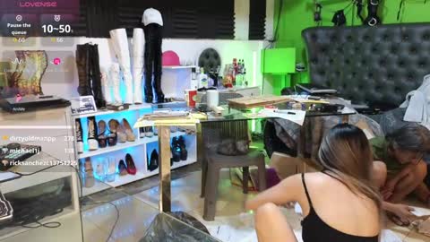 Angel online show from February 5, 2025, 10:08 am