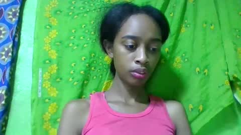 angeline221173 online show from May 12, 2026, 5:04 am