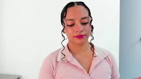 A F R O D I T A online show from November 7, 2025, 10:59 am