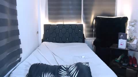 angella_dior online show from September 14, 2025, 6:07 pm