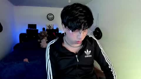 Snapshot of angellonfire chatting on March 6, 2026, 6:10 am Angel online show from March 6, 2026, 6:10 am