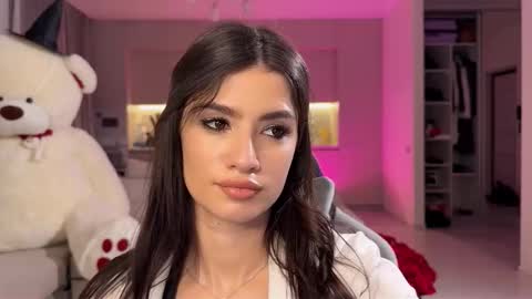 angelmi171 online show from November 12, 2025, 8:08 pm