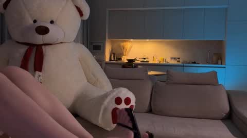 angelmi171 online show from November 22, 2025, 6:40 pm