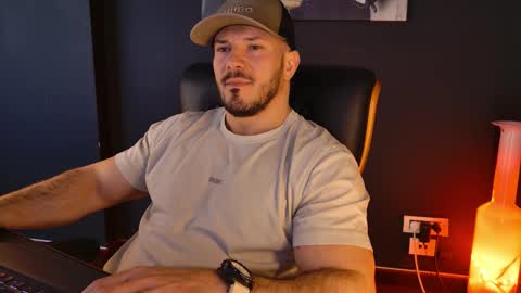 Snapshot of angeloeric chatting on March 7, 2026, 10:12 am BlackWolf online show from March 7, 2026, 10:12 am