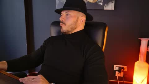 Snapshot of angeloeric chatting on March 19, 2026, 11:14 am BlackWolf online show from March 19, 2026, 11:14 am