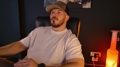 Snapshot of angeloeric chatting on March 25, 2026, 12:33 pm BlackWolf online show from March 25, 2026, 12:33 pm