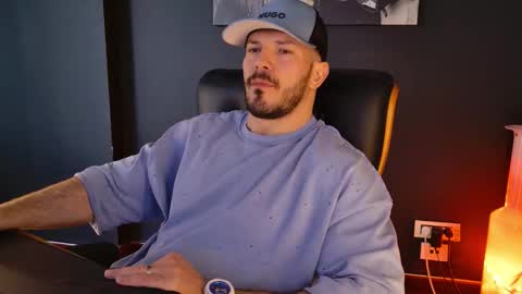 Snapshot of angeloeric chatting on March 27, 2026, 10:48 am BlackWolf online show from March 27, 2026, 10:48 am