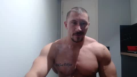 Snapshot of angelofit chatting on October 31, 2025, 3:57 pm ------- SEX SHOW WITH GUYS AND GIRLS MUSCLE SHOW online show from October 31, 2025, 3:57 pm