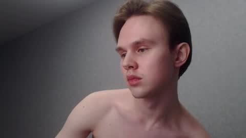 Angel online show from February 7, 2025, 7:17 pm