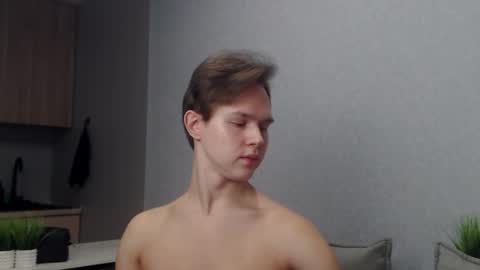 Angel online show from December 16, 2025, 9:03 am